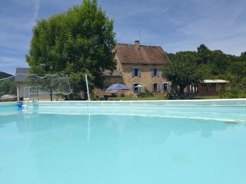 B&B / Chambre d'hôtes De oude Pastorie Bourg La Celle-En-Morvan