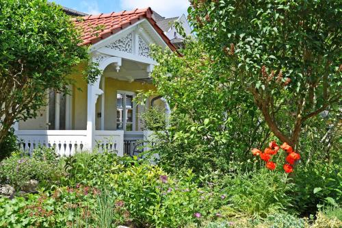 Séjour chez l'habitant DEB 043 Ferienwohnungen im Ostseebad Göhren Landhaus Gartenweg 1 Göhren