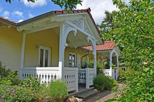 DEB 043 Ferienwohnungen im Ostseebad Göhren Landhaus Göhren allemagne