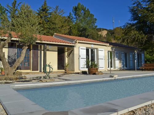 Delighful Villa in Berlou with Private Swimming Pool Berlou france