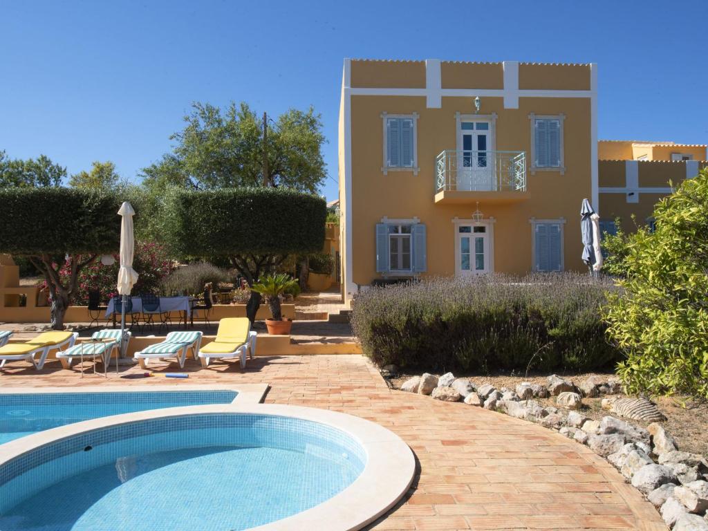 Maison de vacances Delightful authentic Quinta with swimming pool close to beach and towns , 8100-082 Loulé