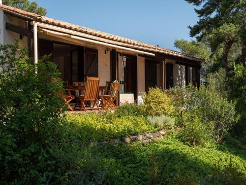 Villa Delightful villa in Prades sur Vernazobre with Private Pool  Prades-sur-Vernazobre