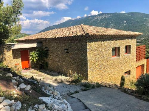 DELUXE VILLA ASTERISK at MONT VENTOUX Mollans-sur-Ouvèze france