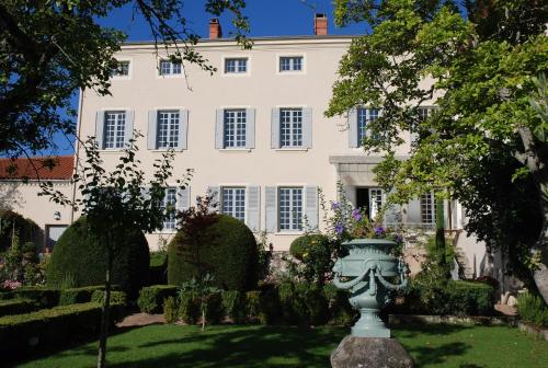Maison d'hôtes Demeure Bouquet 320 rue de Faimes Ambierle