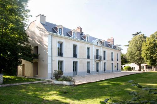 Hôtel Demeures de Campagne Parc du Coudray Route de Milly Le Coudray-Montceaux
