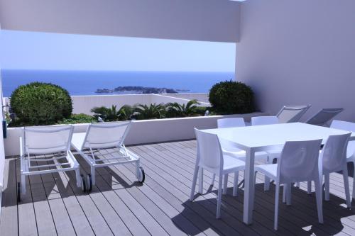 Appartement Design Apartment - Pool, Large Terrace and Panoramic Views of Mediterranean Résidence les Katikias, Avenue Île Rousse Bandol