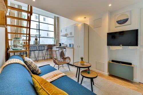 Design Apt Close To The Jardin Du Luxembourg Paris france