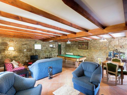 Maison de vacances Detached Holiday Home in Arcozelo with private terrace  Ponte de Lima