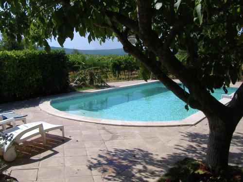 Detached home near the truffle capital of Aups with shared pool Aups france