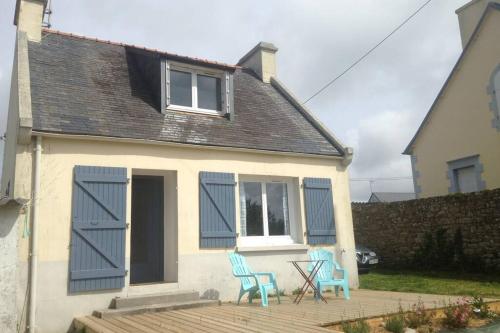 Detached House near beaches Esquibien france