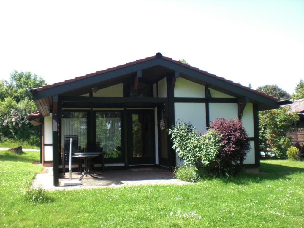 Maison de vacances Detached, tidy bungalow on Katzenbuckel mountain , 69429 Waldbrunn