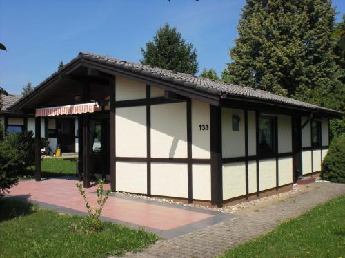 Maison de vacances Detached, tidy bungalow on Katzenbuckel mountain  Waldbrunn