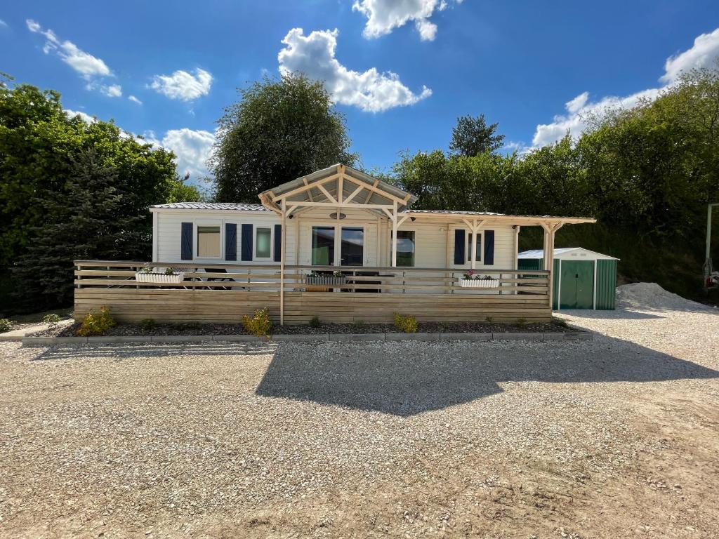 Séjour à la ferme détente au cœur de la ferme Rue du Gén de Gaulle, 55300 Lacroix-sur-Meuse