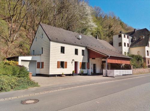 die rote Ente Mürlenbach allemagne