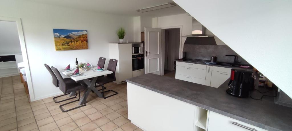 Appartement Diemeltal Lodge Ferienwohnung 2 Am Wiesenhof, 34431 Marsberg