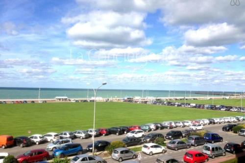 Dieppe pied plage VUE MER IMPRENABLE Dieppe france