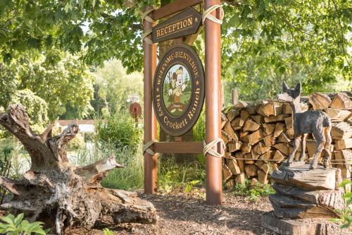 Appart'hôtel Disney Davy Crockett Ranch Route du Bois de Citry Villeneuve-le-Comte