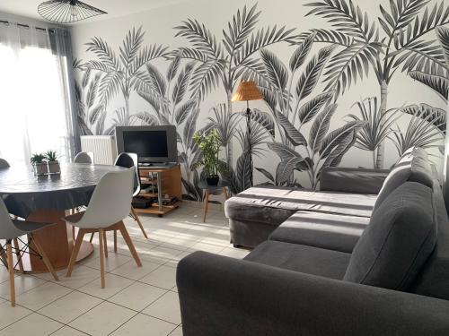 Appartement Disney, sunny comfortable 2 bedrooms family apartment, 8 pers, wifi, NETFLIX 6 Rue d'Ariane Chessy