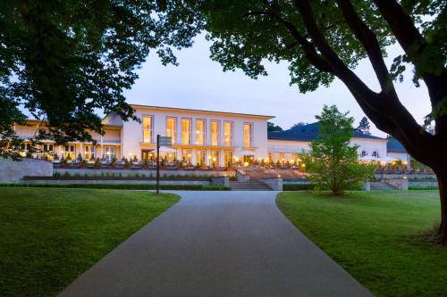 Hôtel Dolce by Wyndham Bad Nauheim Elvis-Presley-Platz 1 Bad Nauheim