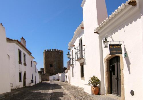 Dom Nuno - Turismo de Habitacao Monsaraz portugal