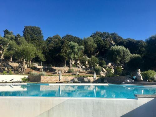 Domaine d'Arca - T2 - piscine - tennis - 4 personnes \ Porto-Vecchio france