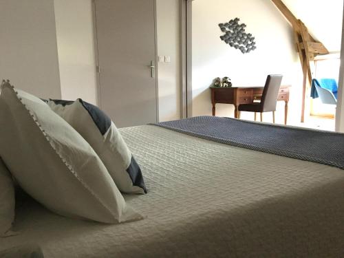 B&B / Chambre d'hôtes Domaine de La Fontaine 8 La Fontaine Chavagne