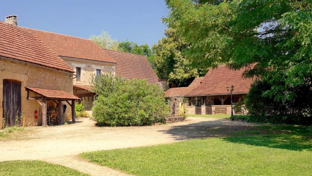 Maisons de vacances Domaine De La Licorne S/N La Beune Haute, 24290 La Chapelle-Aubareil