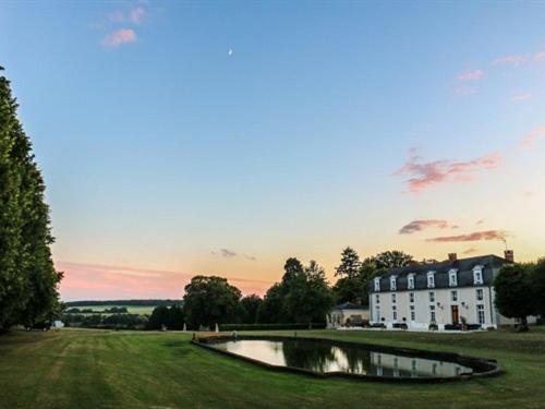 Domaine de Montchevreuil Fresneaux-Montchevreuil france