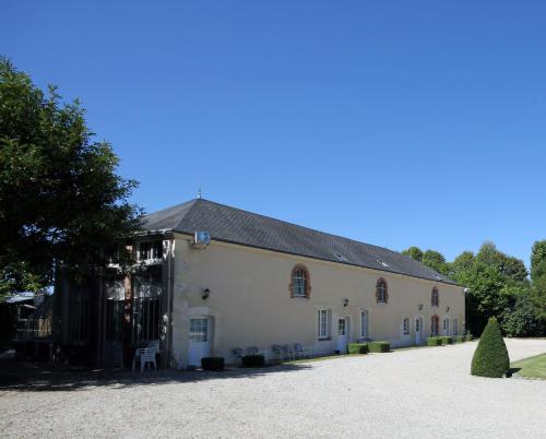 B&B / Chambre d'hôtes Domaine de Moresville B&B rue de Brou Flacey