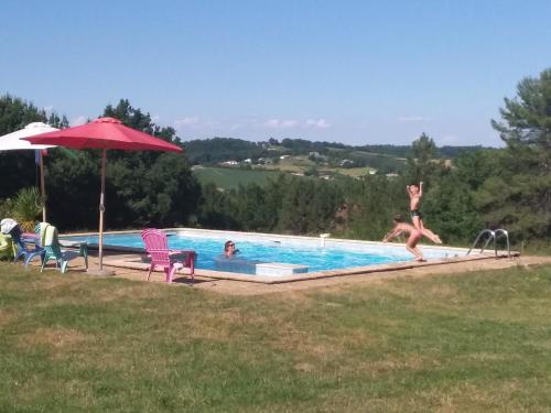Maison de vacances Domaine de Souladiès 1220 route de la Salvetat Genébrières