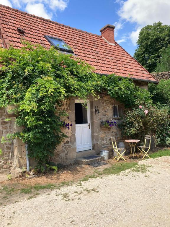 Maison de vacances Domaine de Villateux 5 Villateux, 03420 Terjat