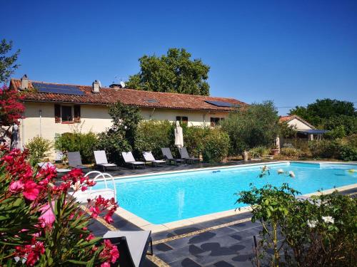 Domaine des Jammetous - Boutique Bed & Breakfast La Magdelaine-sur-Tarn france