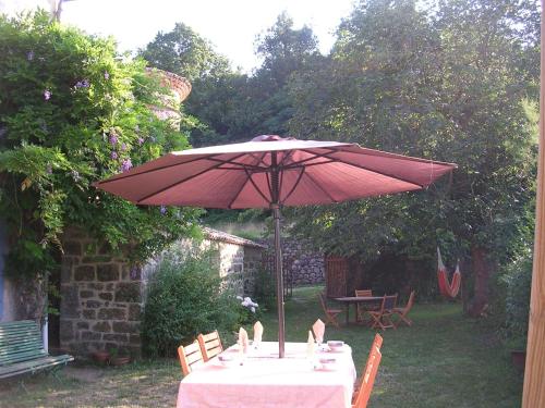 B&B / Chambre d'hôtes Domaine du Clap Le Clap Pranles
