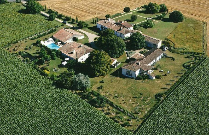 Maison de vacances Domaine du Grand Theuillac Grand Theuillac, 17120 Arces-sur-Gironde