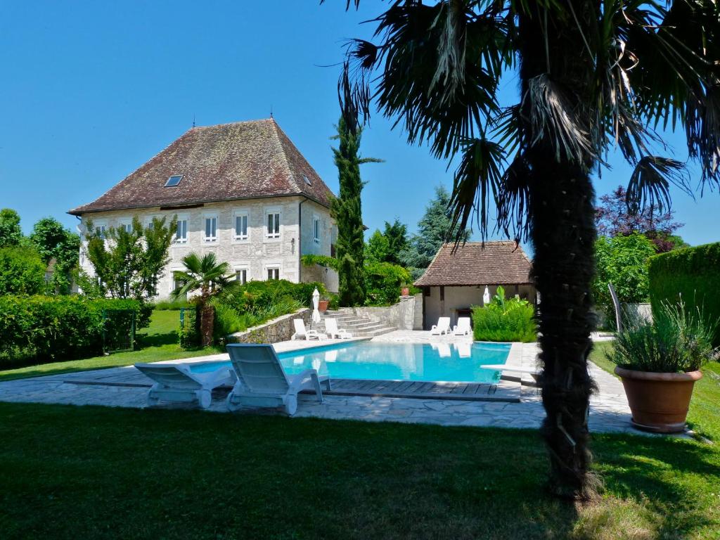 B&B / Chambre d'hôtes Domaine du Manoir 176 route du Quinquet, 38630 Les Avenières