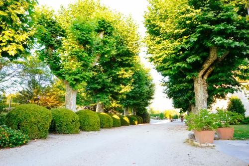 B&B / Chambre d'hôtes Domaine du Manoir 176 route du Quinquet Les Avenières