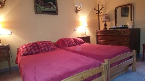 B&B / Chambre d'hôtes Domaine du Planas AILHON ARDECHE Le Planas D359 Ailhon