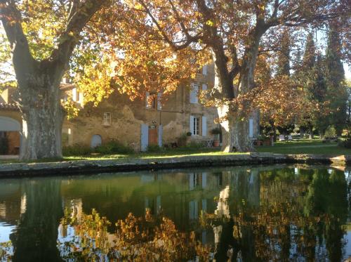 B&B / Chambre d'hôtes Domaine la Carraire Chemin de la Carraire Lauris