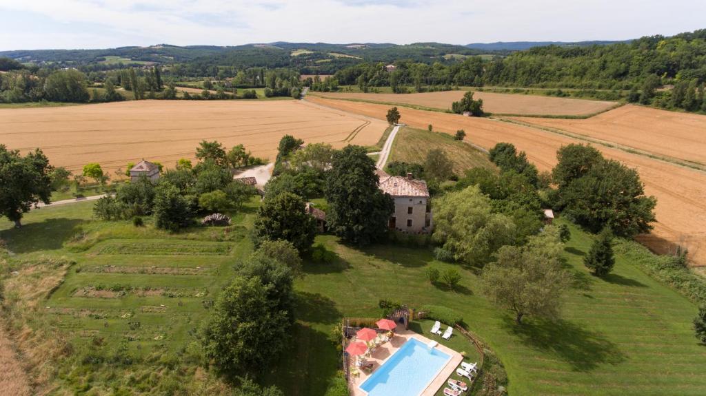 B&B / Chambre d'hôtes Domaine Les Miquels Les Miquels, 81140 Castelnau-de-Montmiral