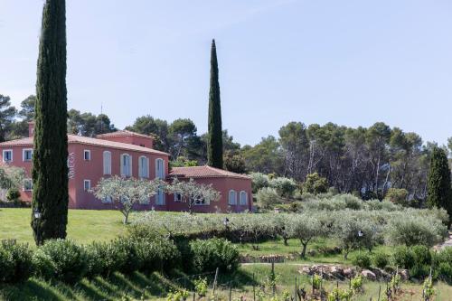 Domaine Rabiega - Vineyard and Boutique hotel Draguignan france