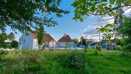 Domaine Ravy-La Camélia Saint-Symphorien-sur-Saône france