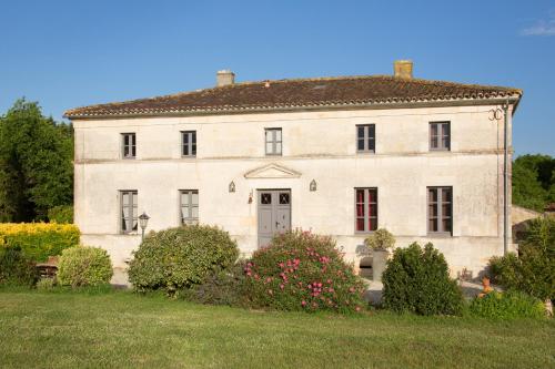 Domaine TerrOcéane La-Gripperie-Saint-Symphorien france