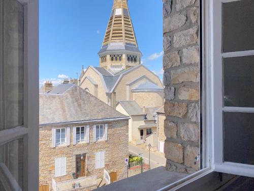 Appartements DOMFRONT-BNB : CHIC & CONFORT 1 Gr Grande Rue Domfront