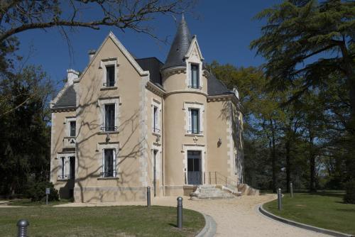 Appart'hôtel Domitys Le Château des Plans 11, rue Brossard Parthenay