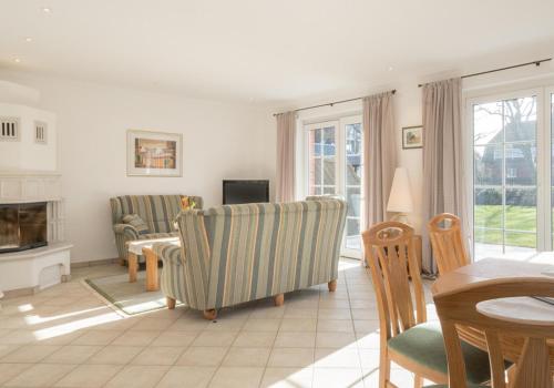 Maison de vacances Doppelhaus Gartenweg Ferienhaus Ruhepol Gartenweg 16/16a Ording