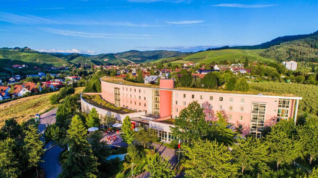 Hôtel Dorint Hotel Durbach/Schwarzwald Almstraße 49, 77770 Durbach