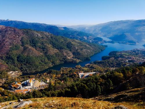 Dos Santos Alojamento Gerês portugal