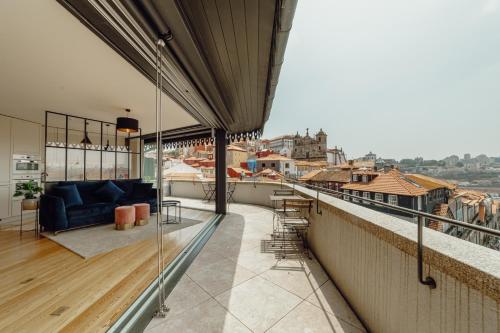 Appartement Downtown Penthouse With River View Rua Mouzinho da Silveira, 65 Porto