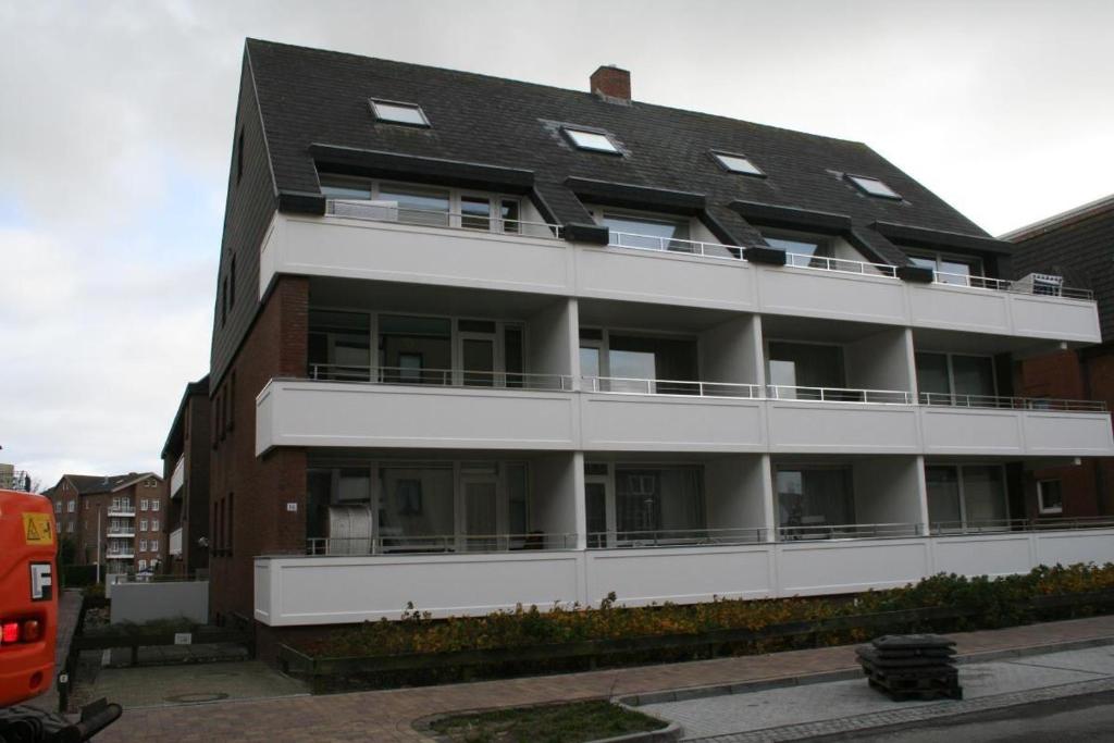 Appartement Dr-Loch-Direkt-am-Kurzentrum-und-Kurmittelhaus-fuer-4-Personen Steinmannstrasse 18, 25980 Westerland