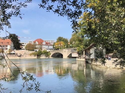 Appartement Dreiländereck, schöne Ferienwohnung mit großem Freisitz 7A Obere Dorfstraße Rheinfelden